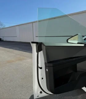 2025 Tesla Cybertruck